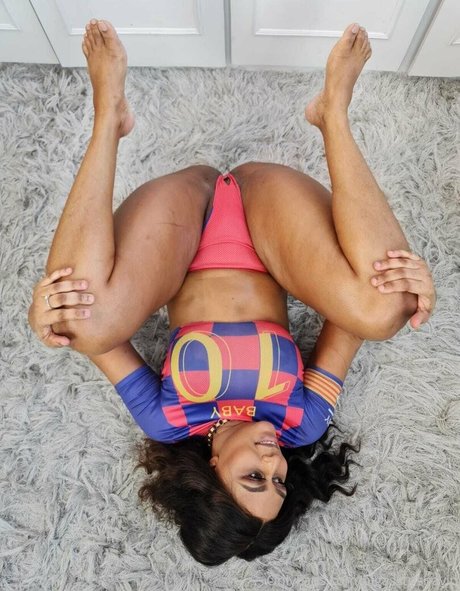 bigasstrishavip model high quality pictures