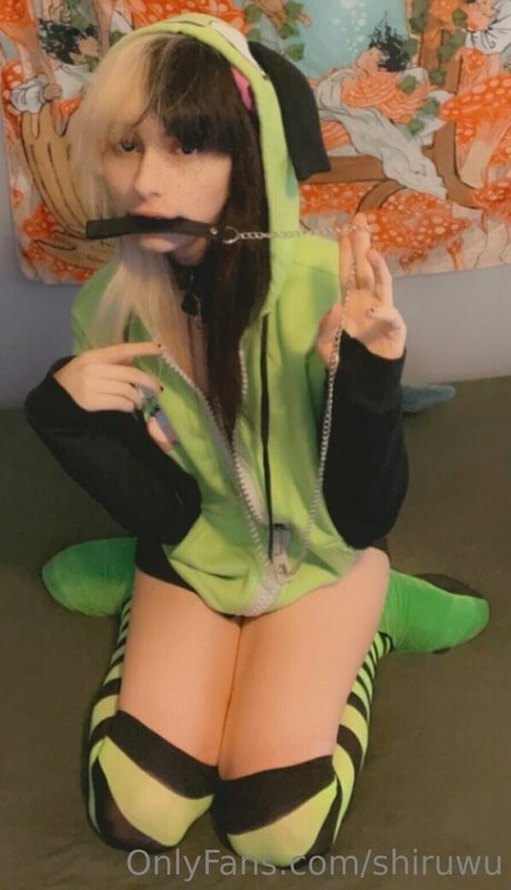 Shiruwu sex model photo