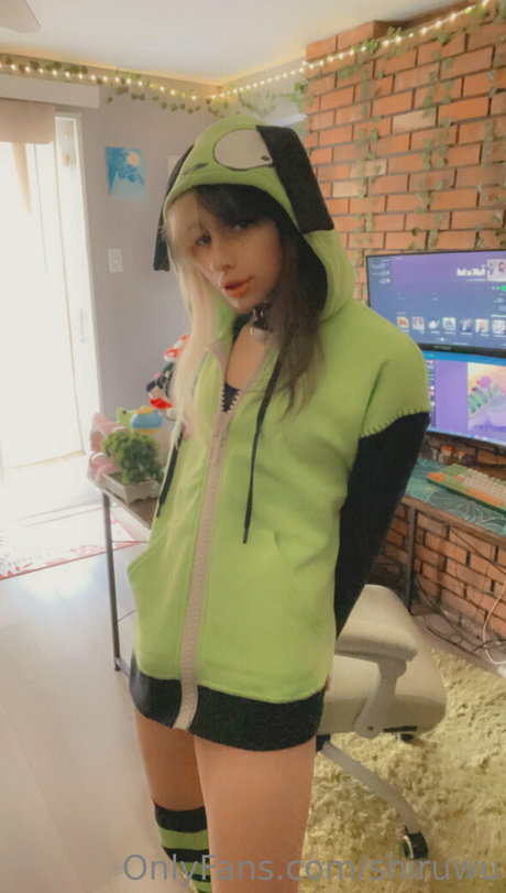 Shiruwu star nude gallery