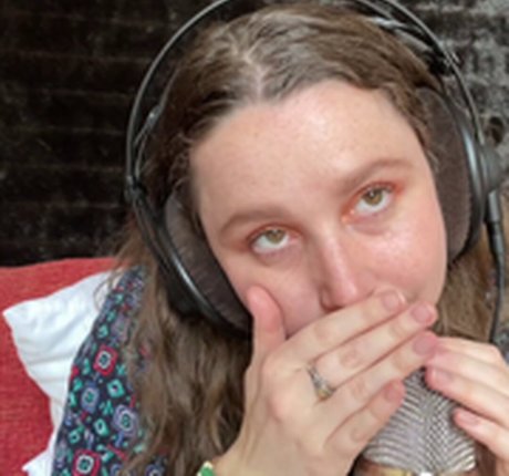 Kelly Belly ASMR nice star photo