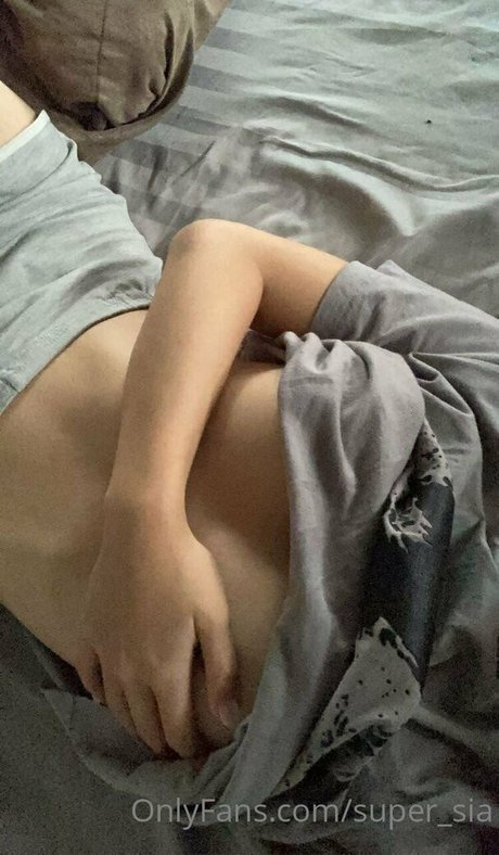 siathedear star naked image