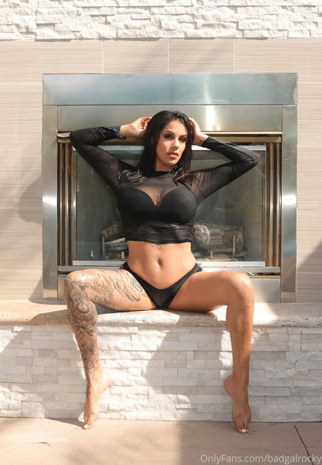 prettygrlrocky model hot pic