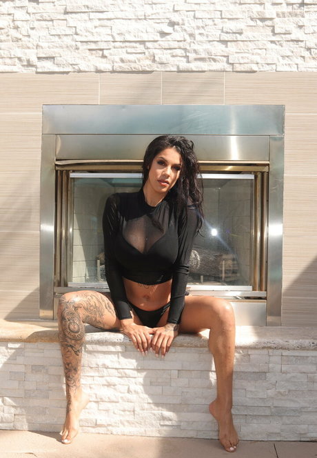 prettygrlrocky model high quality photos