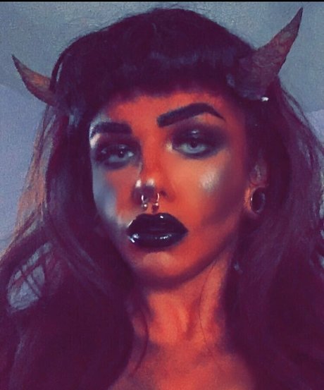 bloodrain model beautiful photos