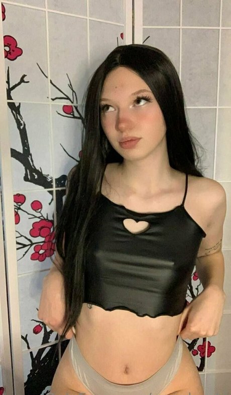 weirdoroki best model galleries