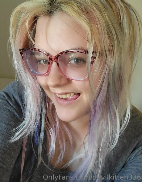 devilkitten336 exclusive model images