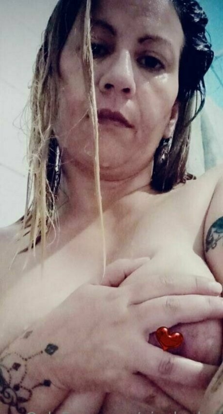 nicoleebe model art gallery