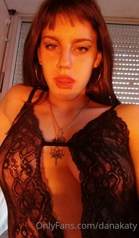 danakaty high quality model image