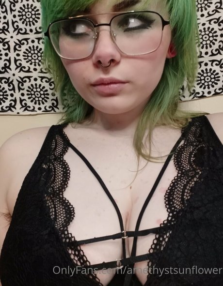 amethystsunflower star top archive