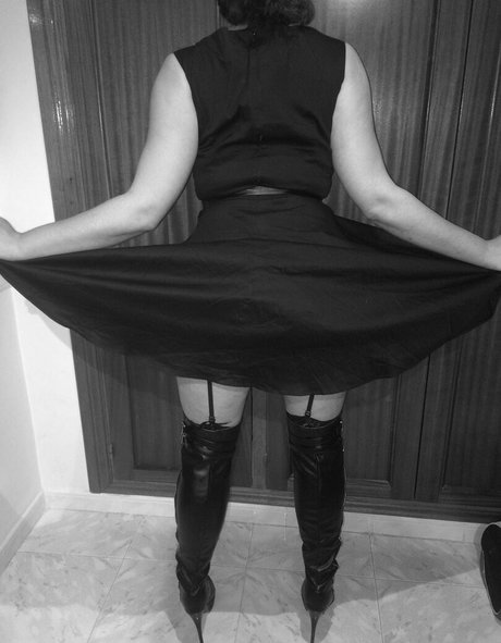 obedientenena star adult picture