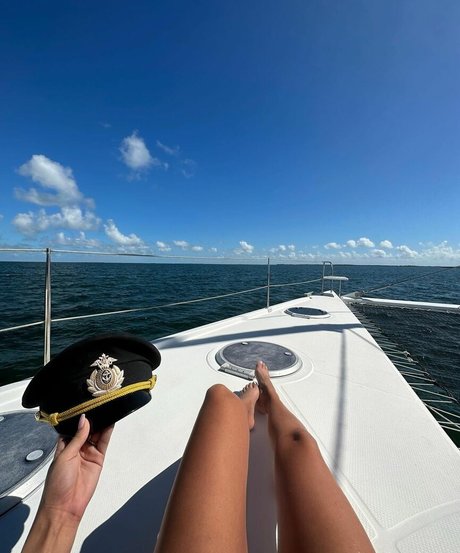 Cotimanzur pretty model picture