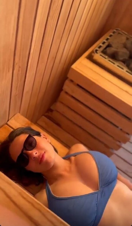 Cotimanzur high quality model pic