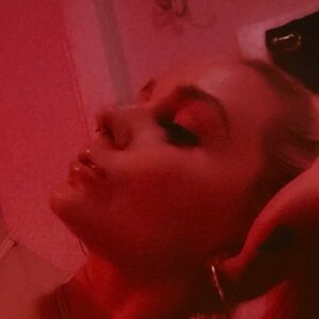 gwenniegrey model porn images