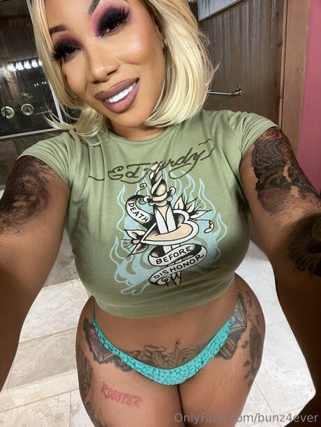 Bunz4ever model pretty galleries