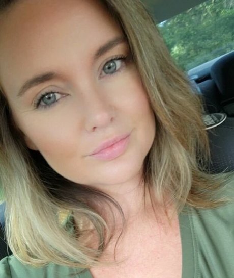 Jennifer Fox hot pornstar photo