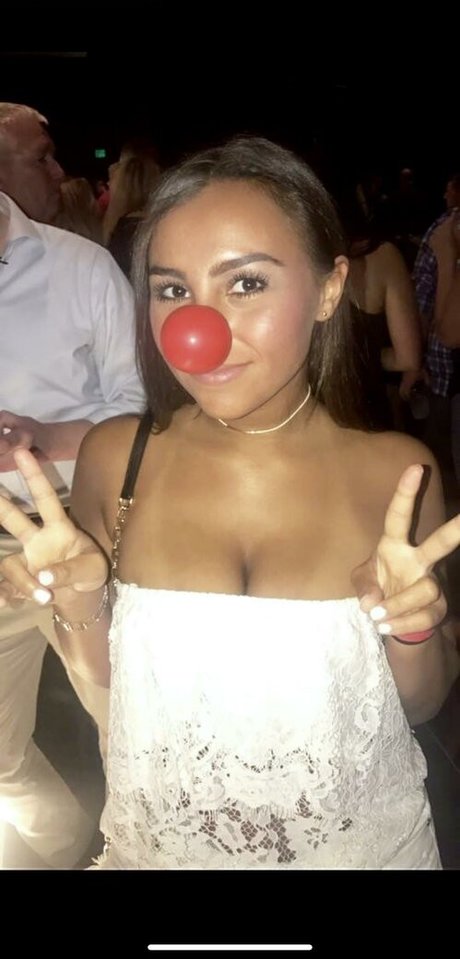 Faryn Corey best star pic