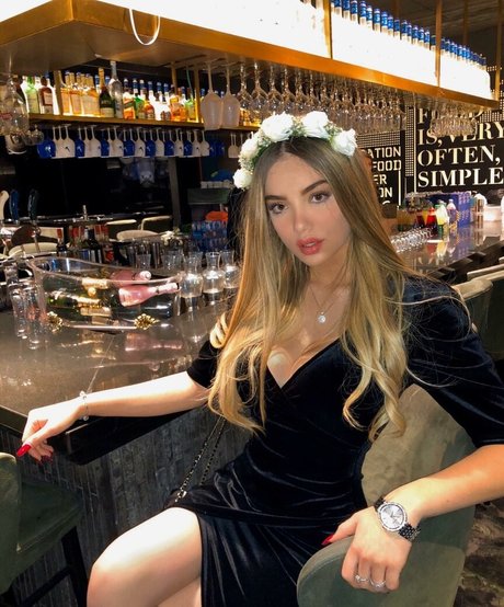 bikini teen onlyfans art naked pic