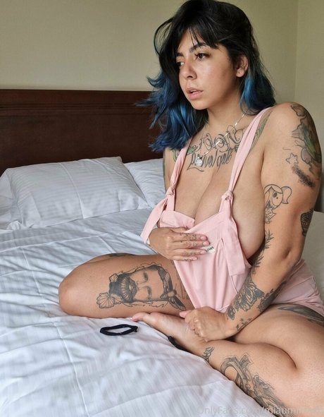 miaumiloucb model beautiful pics