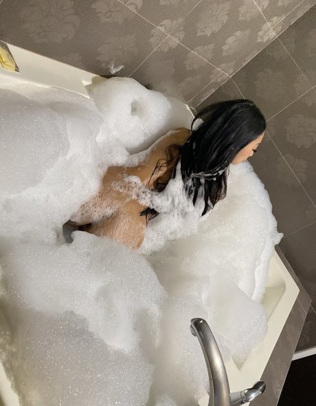 sereivthv art actress img