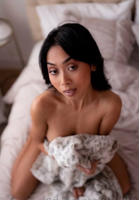 sereivthv model pretty photos