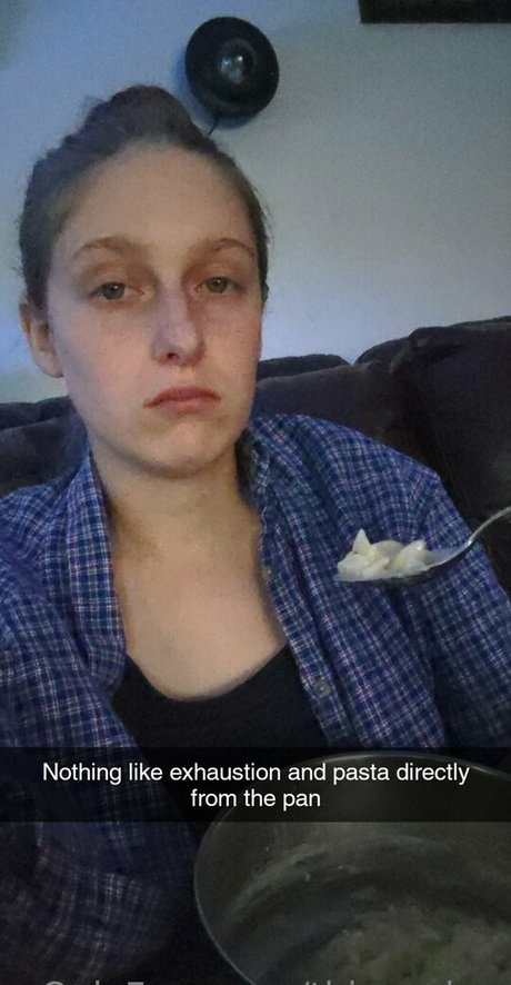 thisgoober model naked galleries