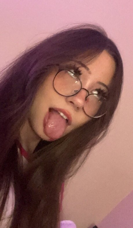 AliciaJade porn actress archive