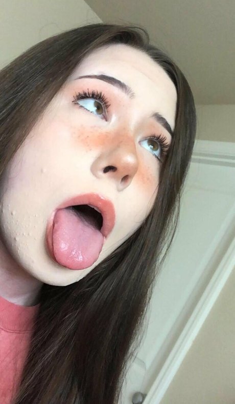 AliciaJade star high quality image