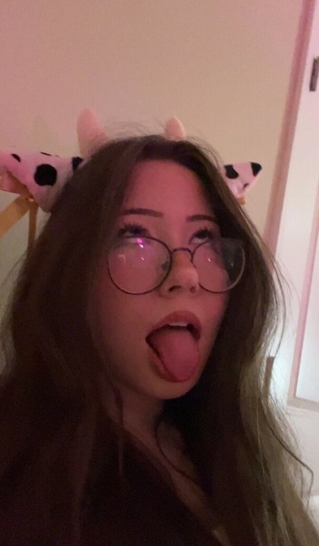 AliciaJade xxx model photos