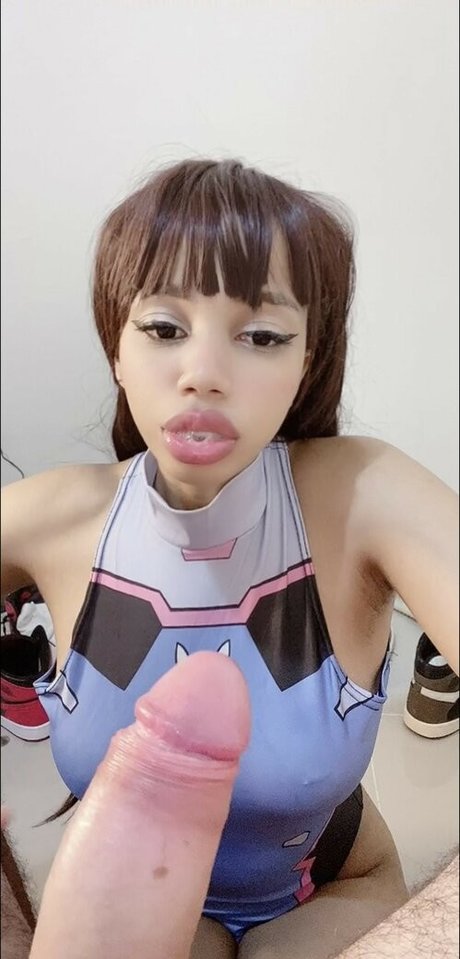 tall busty onlyfans top gallery