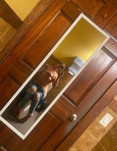 adubprintin free actress img