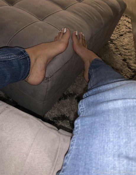 Miliani sexy model galleries