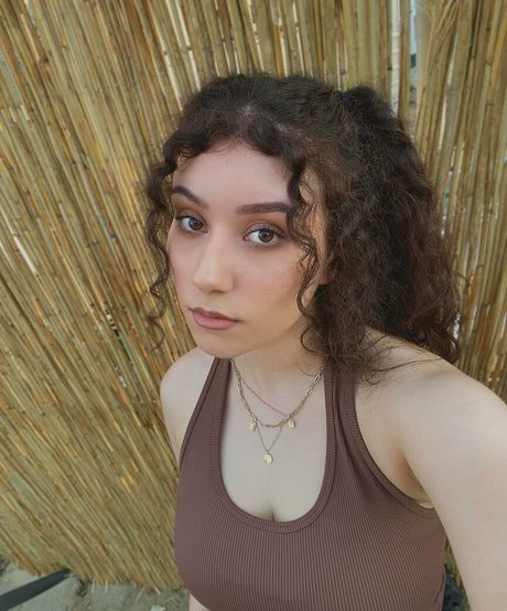 Yazzi top star photos