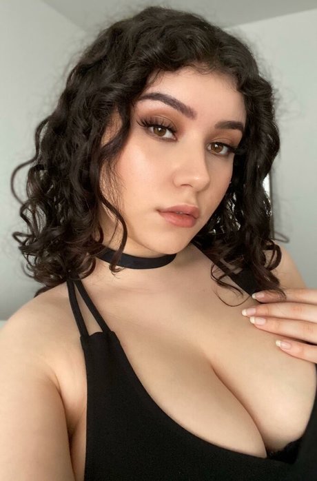 Yazzi star pretty images