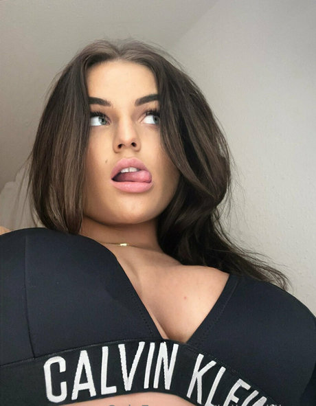 julia williams xxx star galleries