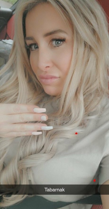 ashleygoldca star top pics