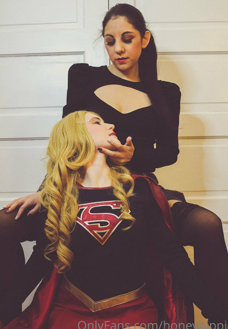 honeyhippi beautiful pornstar photos