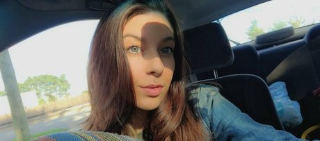 x moonbaby nude actress photos