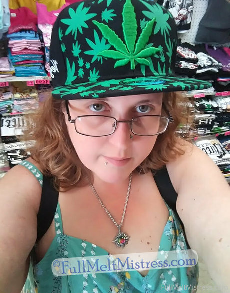 fullmeltmistress xxx star image