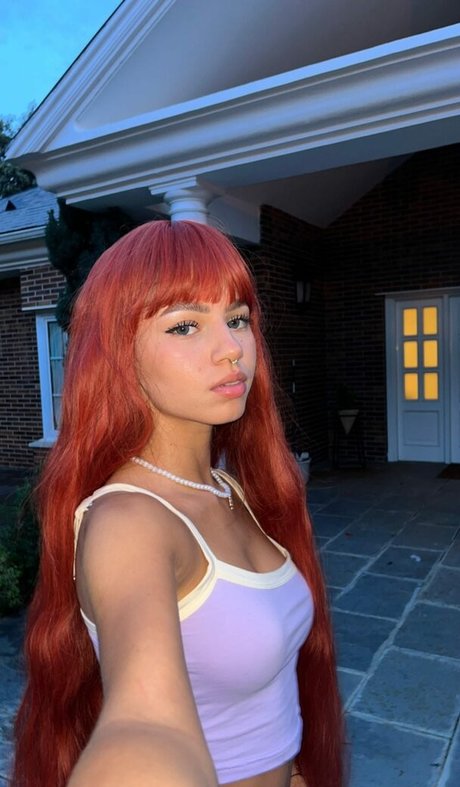 Larissa Kimberly hot actress archive