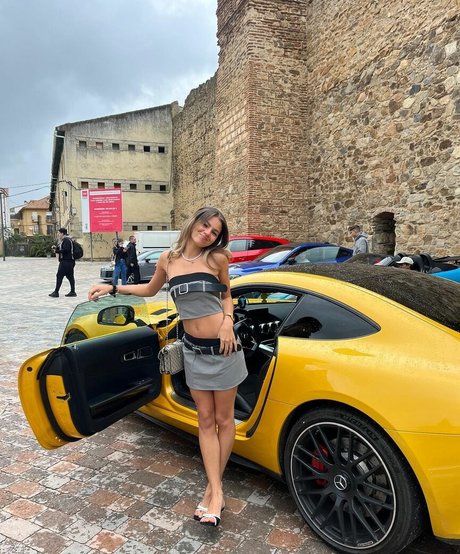 Larissa Kimberly sex pornstar images