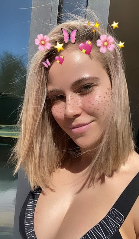 Melina Sophie pornstar pretty images