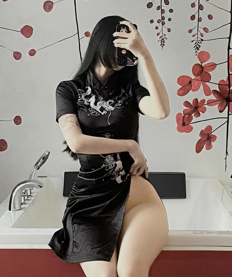 sorrylylyy perfect model images