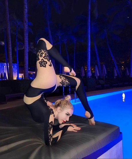 Anna Contortionist best pornstar image