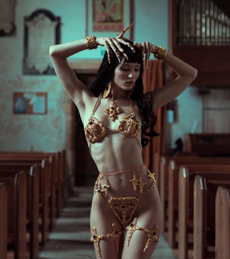 Saich0tic hot pornstar pictures