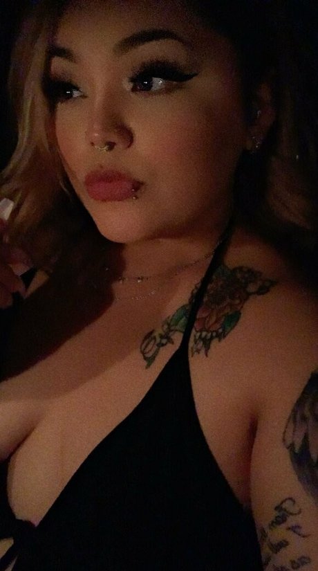 rinjella erotic star photo