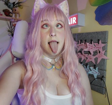 Lucyqueenofchaos star best pictures