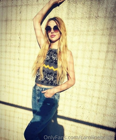 carolinebright perfect model photos