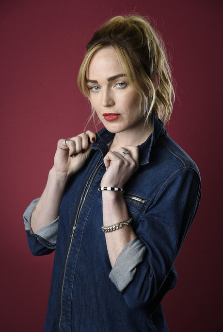 Caity Lotz free actress photo
