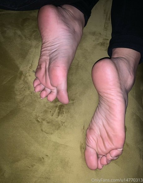 solidgoddesss97 porn model images