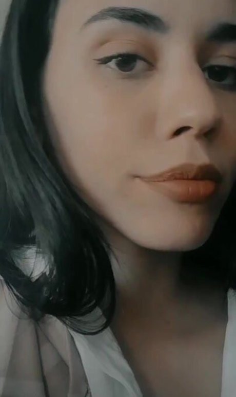 Vera Kaludi nice actress pics